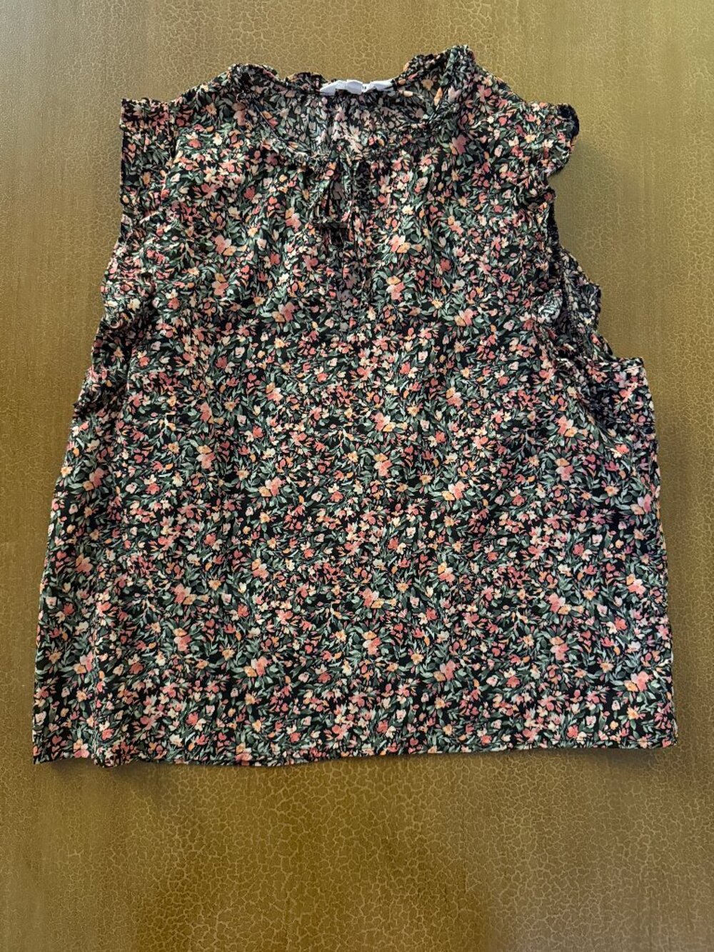 BB Dakota Steve Madden Black Ditsy Floral tie-neck Sleeveless Blouse - Size XL